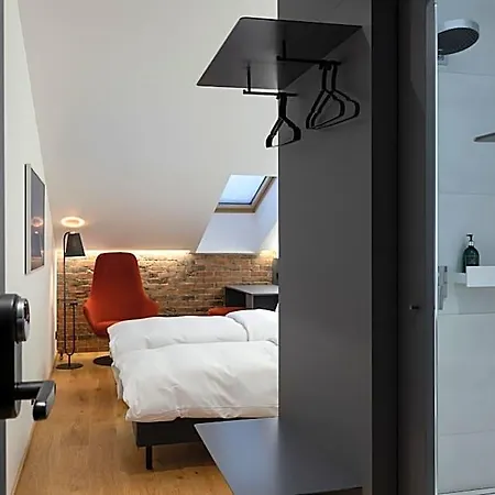 Dunten Hotel 3*